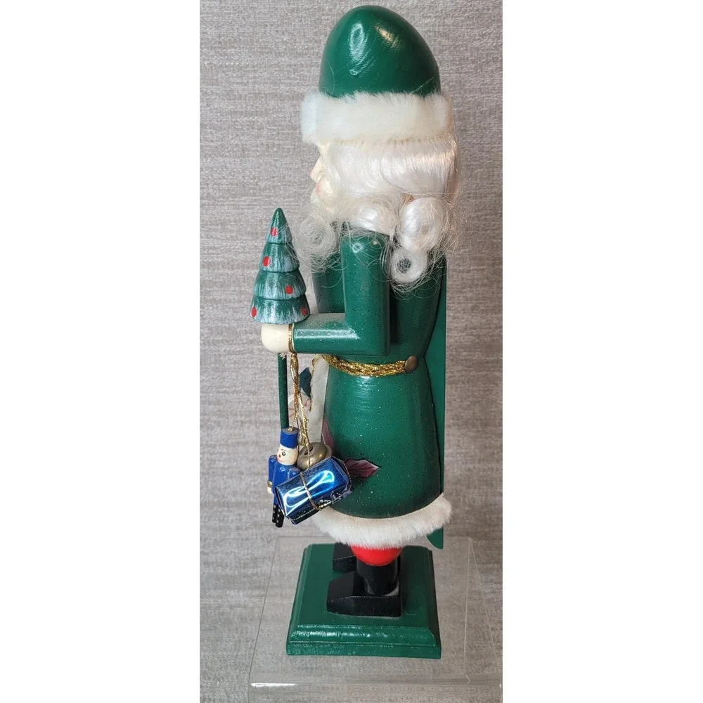 Vintage Michaels Nutcracker Wood Christmas Green 12